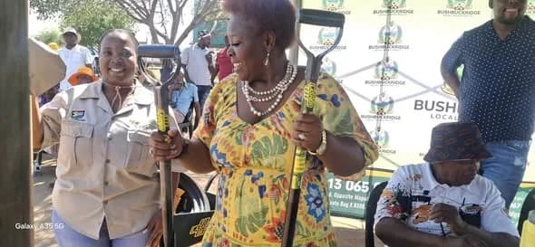 Bushbuckridge Mayor Donates Water Tanker and Gardening Equipment to Ntalo Old Age Home