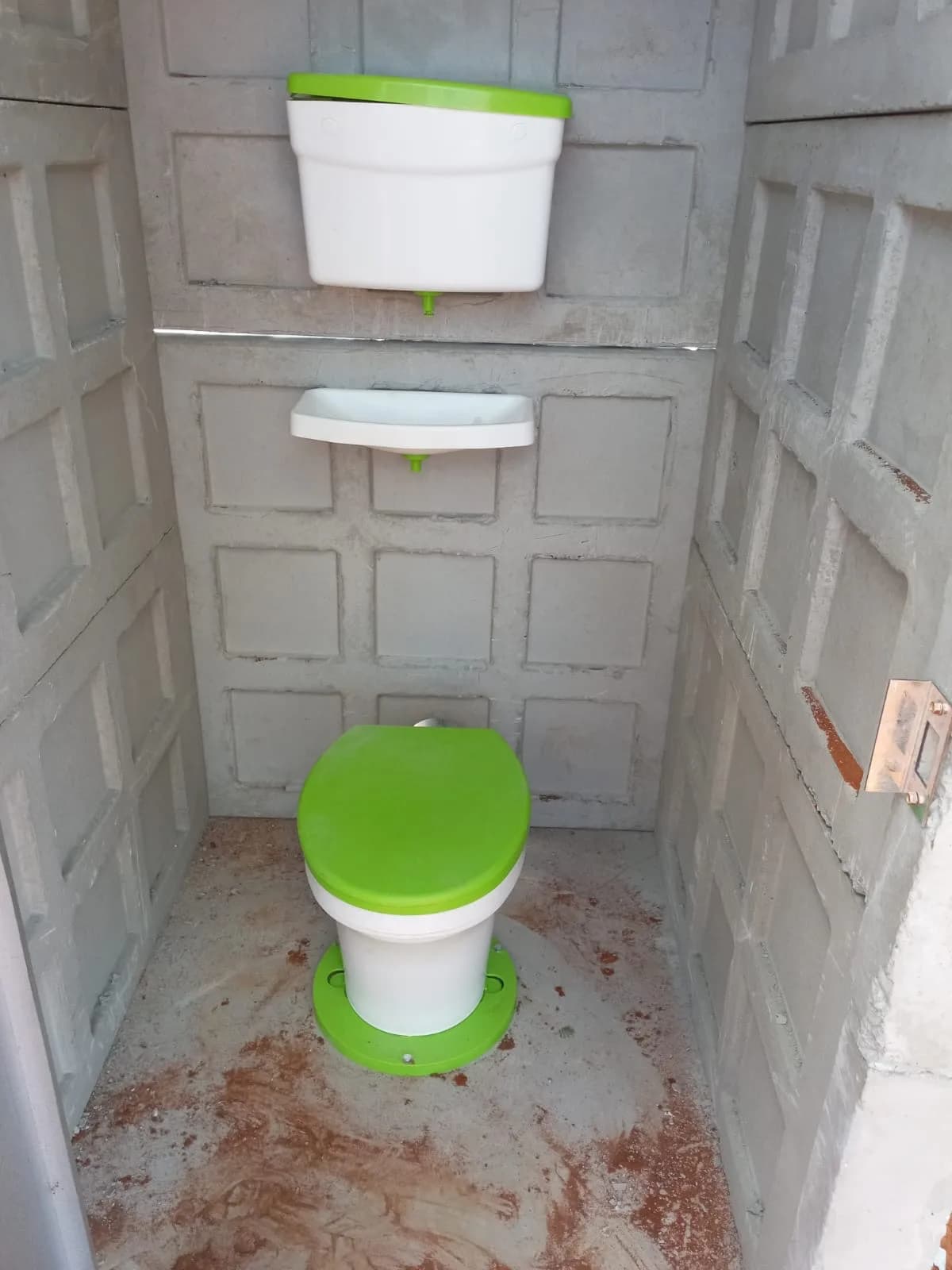 New toilets for Mahlakung residents